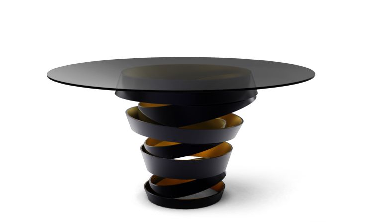 Kovinska miza