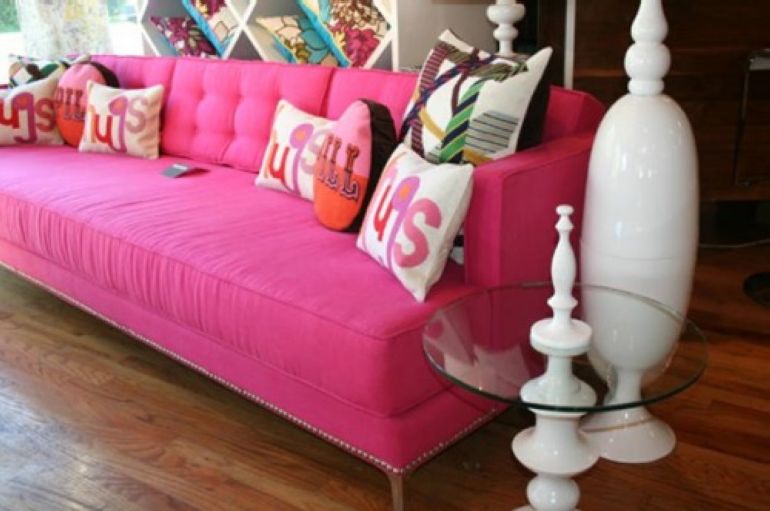 Rožnato pohištvo
