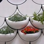 Ploščice in cvetlična korita