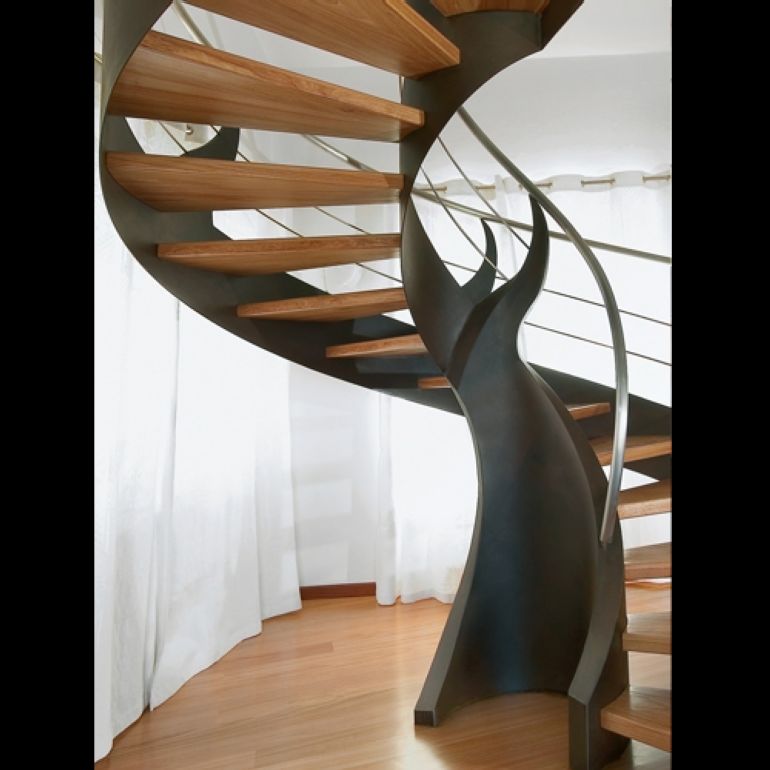 Leseno-kovinske stopnice (slika 3)