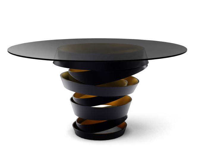 Kovinska miza
