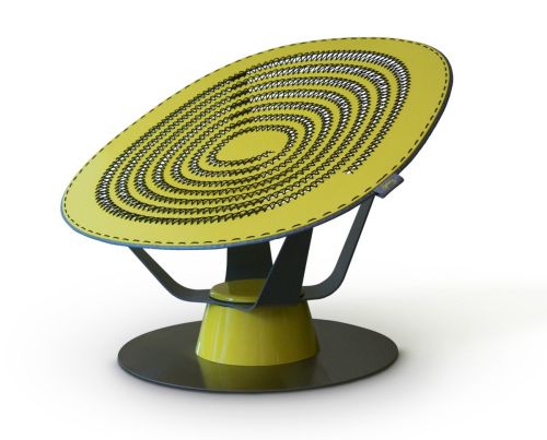 Fotelj podoben satelitskemu krožniku